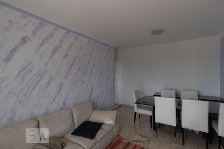 Sala de apartamento à venda com 3 quartos, 74m² em Macedo, Guarulhos