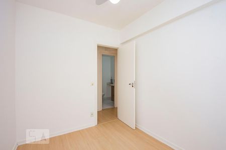 Apartamento à venda com 69m², 3 quartos e 1 vagaQuarto 2