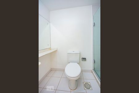 Apartamento à venda com 69m², 3 quartos e 1 vagaBanheiro 2