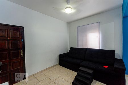 Sala de Estar de Apartamento com 2 quartos, 85m² Icaraí