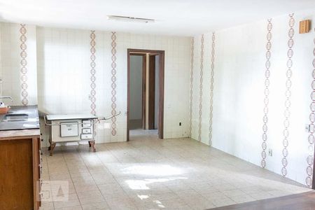 Casa à venda com 320m², 5 quartos e 6 vagasSala de Jantar / Cozinha