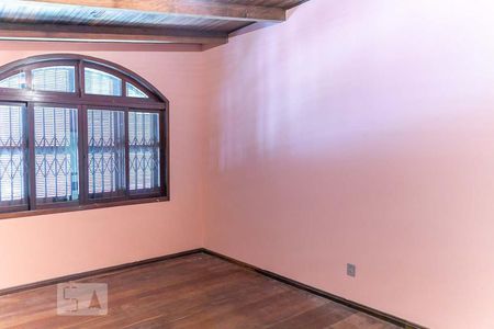 Casa à venda com 320m², 5 quartos e 6 vagasQuarto 3