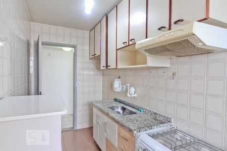 Apartamento para alugar com 70m², 2 quartos e 1 vagaCozinha