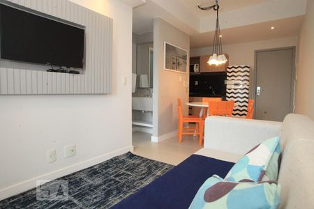 Sala de kitnet/studio para alugar com 1 quarto, 36m² em Jacarepaguá, Rio de Janeiro