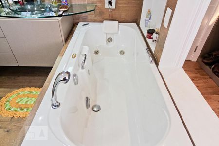 Apartamento à venda com 160m², 4 quartos e 2 vagasBanheiro da Suíte master