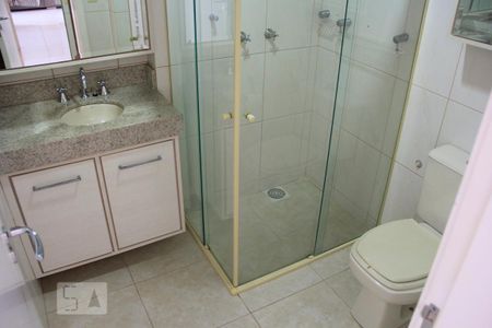 Apartamento para alugar com 74m², 2 quartos e 1 vagaBanheiro