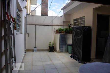 Casa à venda com 200m², 3 quartos e 3 vagasChurrasqueira