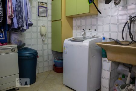 Casa à venda com 200m², 3 quartos e 3 vagasÁrea de Serviço