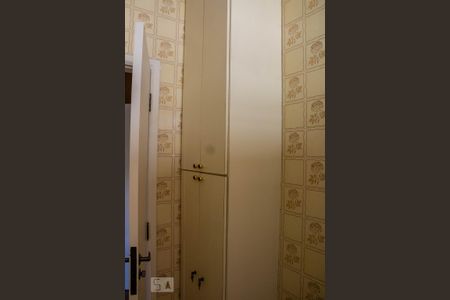 Casa à venda com 200m², 3 quartos e 3 vagasBanheiro Suíte