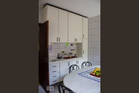 Casa à venda com 200m², 3 quartos e 3 vagasCozinha