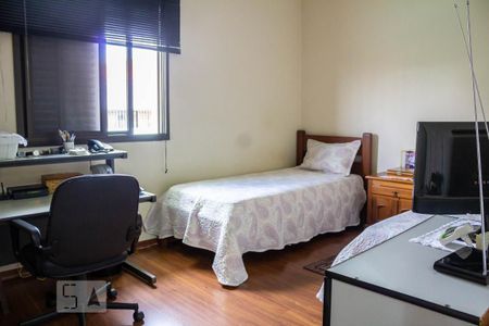 Casa à venda com 200m², 3 quartos e 3 vagasQuarto 1