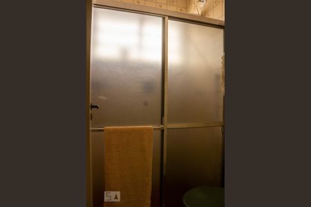 Casa à venda com 200m², 3 quartos e 3 vagasBanheiro