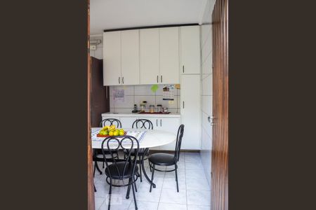 Casa à venda com 200m², 3 quartos e 3 vagasCozinha