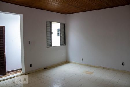 Casa à venda com 130m², 2 quartos e 2 vagasQuarto Extra Reversível