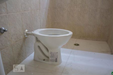 Casa à venda com 130m², 2 quartos e 2 vagasBanheiro