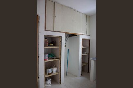 Casa à venda com 130m², 2 quartos e 2 vagasCozinha