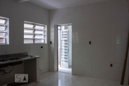 Casa à venda com 130m², 2 quartos e 2 vagasCozinha