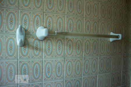 Casa à venda com 130m², 2 quartos e 2 vagasBanheiro Suíte 2