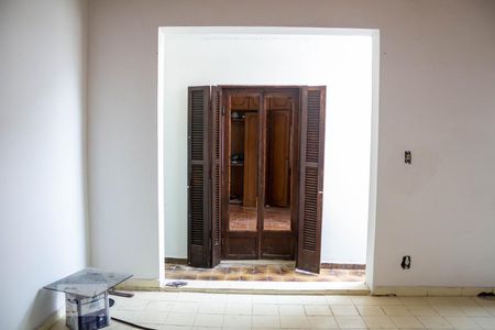 Casa à venda com 130m², 2 quartos e 2 vagasQuarto Extra Reversível