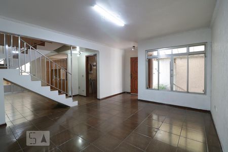 Sala de Estar de casa para alugar com 3 quartos, 192m² em Vila Ema, São Paulo