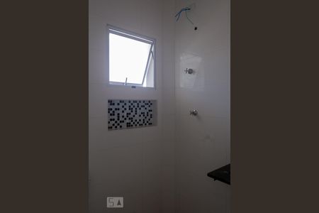 Banheiro de kitnet/studio para alugar com 1 quarto, 26m² em Alto da Mooca, São Paulo