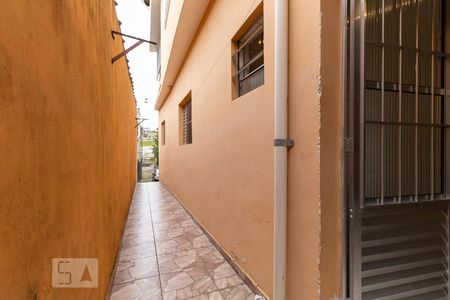 Casa à venda com 65m², 1 quarto e 1 vaga Casa à venda com 65m², 1 quarto e 1 vagaCorredor Externo