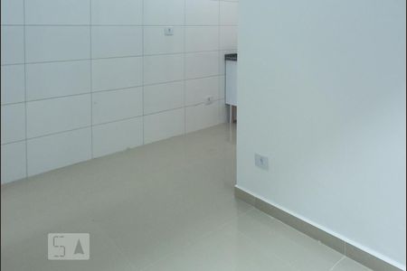 Sala de kitnet/studio para alugar com 1 quarto, 30m² em Jardim Aricanduva, São Paulo