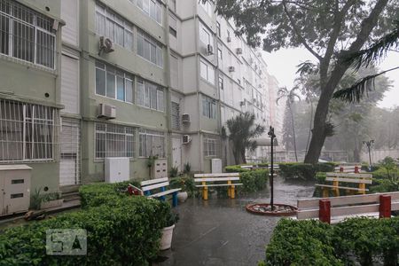 Apartamento à venda com 90m², 3 quartos e sem vagaÁrea comum