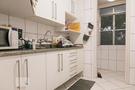 Apartamento à venda com 90m², 3 quartos e sem vagaCozinha