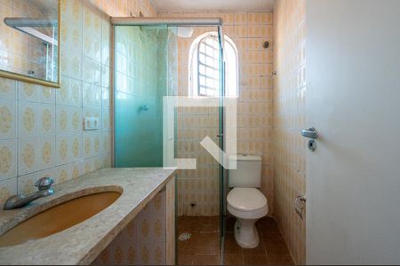 Casa para alugar com 230m², 4 quartos e 2 vagasBanheiro