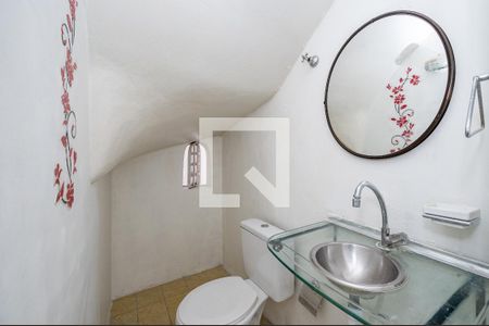 Casa para alugar com 230m², 4 quartos e 2 vagasLavabo