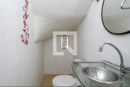 Casa para alugar com 230m², 4 quartos e 2 vagasLavabo