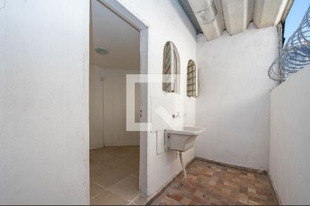 Casa para alugar com 230m², 4 quartos e 2 vagasárea de Serviço