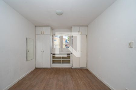 Quarto 1 de casa para alugar com 4 quartos, 230m² em Parque Jabaquara, São Paulo