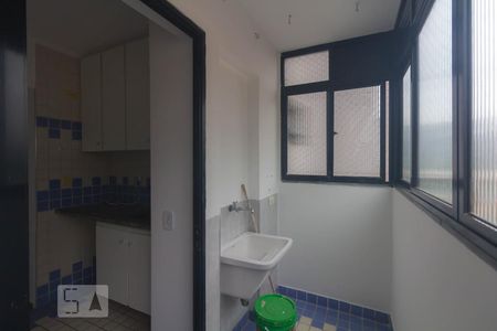Apartamento à venda com 60m², 1 quarto e 1 vagaÁrea de Serviço
