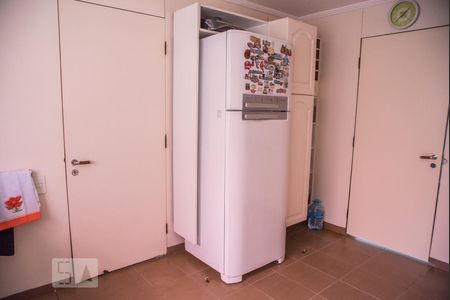 Casa para alugar com 300m², 3 quartos e 2 vagasCozinha