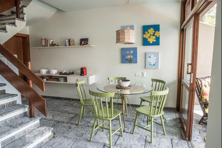 Casa para alugar com 300m², 3 quartos e 2 vagasSala 4