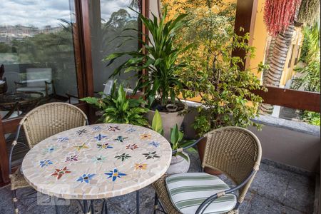 Casa para alugar com 300m², 3 quartos e 2 vagasVaranda