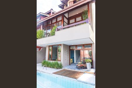 Casa para alugar com 300m², 3 quartos e 2 vagasÁrea Externa