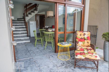 Casa para alugar com 300m², 3 quartos e 2 vagasPiscina