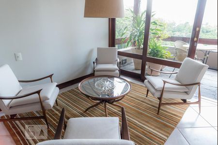 Casa para alugar com 300m², 3 quartos e 2 vagasSala 1