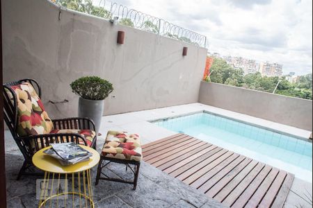 Casa para alugar com 300m², 3 quartos e 2 vagasPiscina