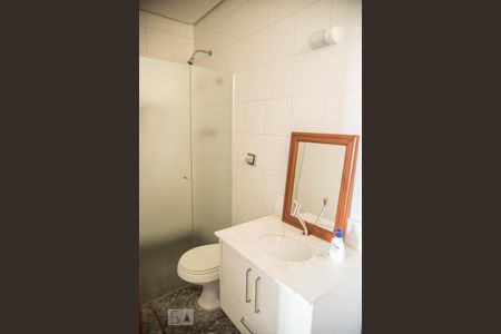 Casa para alugar com 300m², 3 quartos e 2 vagasBanheiro 2