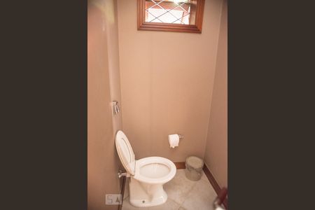 Casa para alugar com 300m², 3 quartos e 2 vagasLavabo