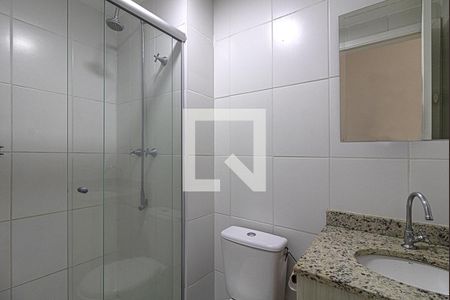 banheiro social_1 de apartamento à venda com 2 quartos, 51m² em Jardim Santa Emília, São Paulo