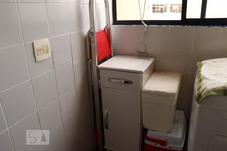 Apartamento para alugar com 60m², 2 quartos e 1 vagaÁrea de Serviço