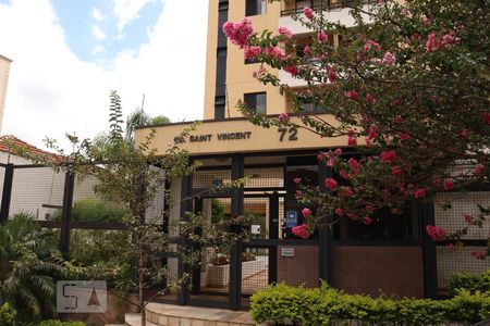 Apartamento para alugar com 60m², 2 quartos e 1 vagaFachada