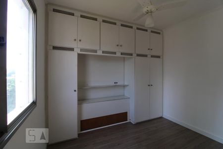 Quarto 1 de apartamento para alugar com 3 quartos, 83m² em Chácara Santo Antônio (zona Sul), São Paulo