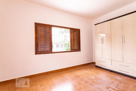 Casa à venda com 200m², 3 quartos e 2 vagas Casa à venda com 200m², 3 quartos e 2 vagasQuarto 3