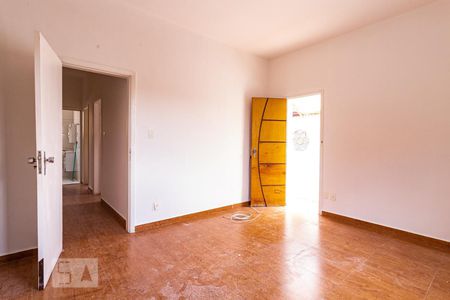 Casa à venda com 200m², 3 quartos e 2 vagas Casa à venda com 200m², 3 quartos e 2 vagasQuarto 3